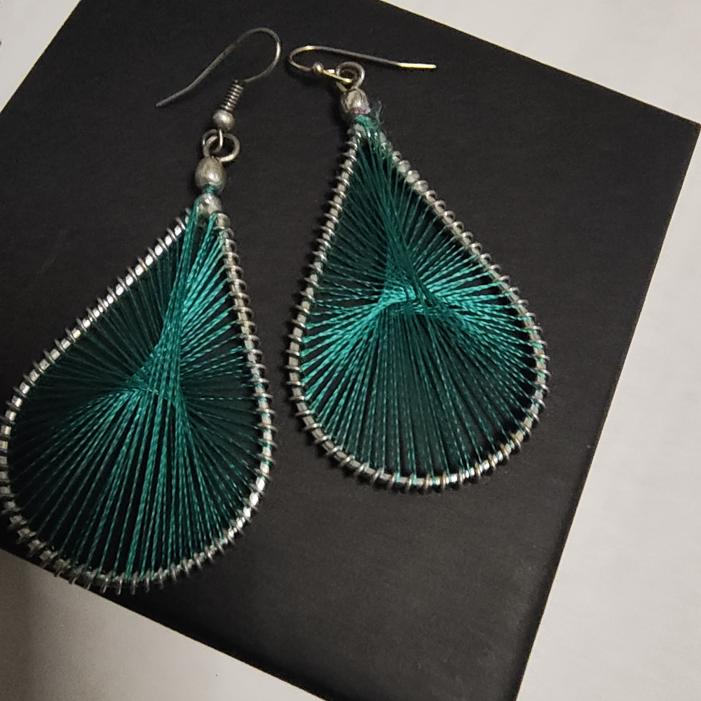 Chic Teardrop Silver and Green Earrings